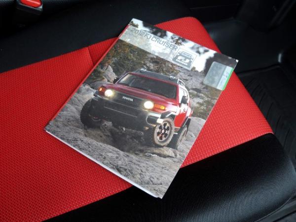 Used-2012-Toyota-FJ-Cruiser-4WD---TRAIL-TEAMS-EDITION---3-GAUGE-POD