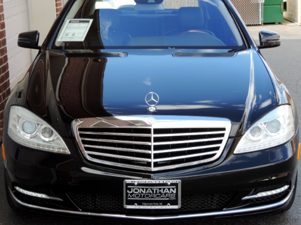 Used-2010-Mercedes-Benz-S-Class-S-550-4MATIC