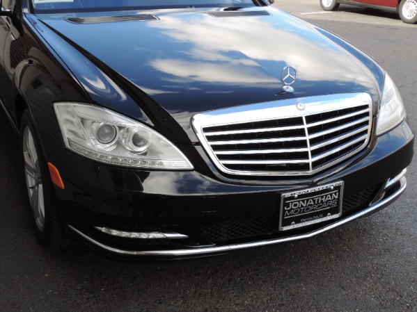 Used-2010-Mercedes-Benz-S-Class-S-550-4MATIC