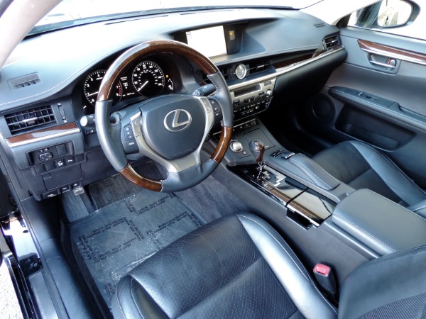 Used-2014-Lexus-ES-350-Premium