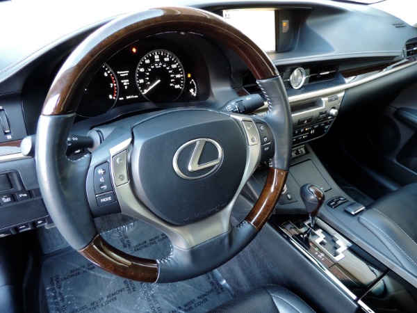 Used-2014-Lexus-ES-350-Premium