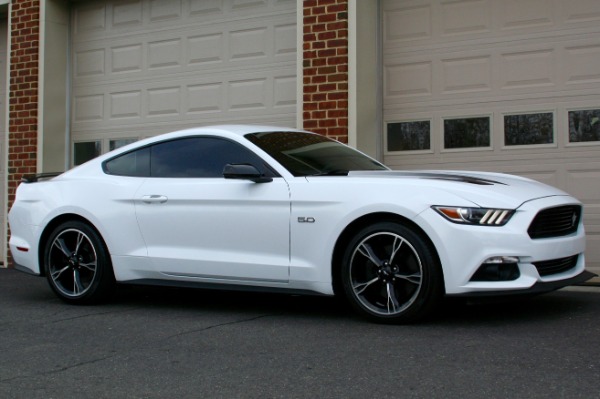 Used-2016-Ford-Mustang-GT-Premium