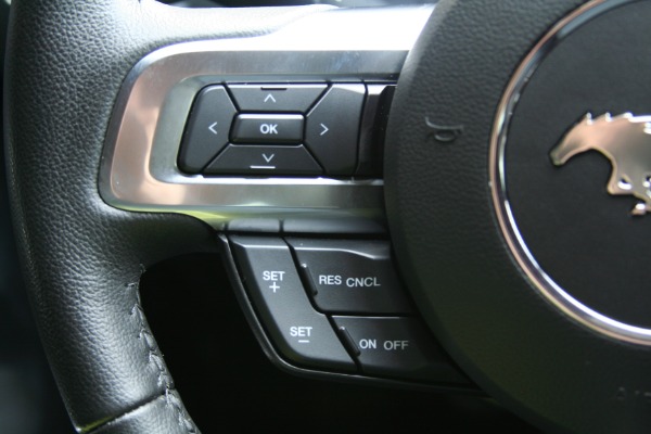 Used-2016-Ford-Mustang-GT-Premium