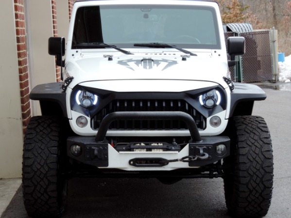 Used-2015-Jeep-Wrangler-Unlimited-Rubicon