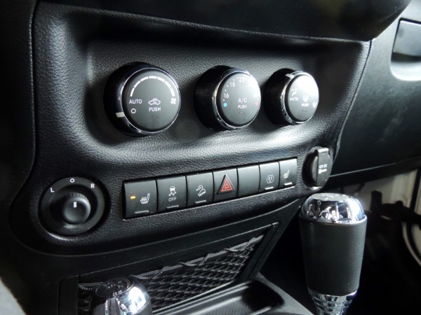 Used-2015-Jeep-Wrangler-Unlimited-Rubicon