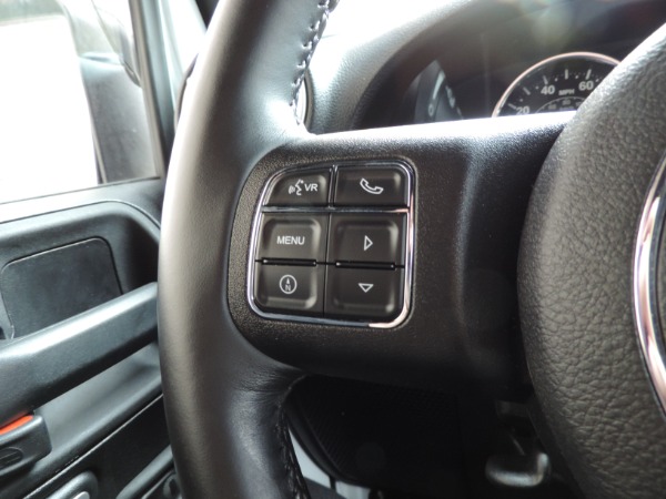 Used-2015-Jeep-Wrangler-Unlimited-Rubicon