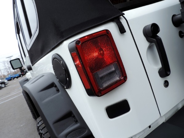 Used-2015-Jeep-Wrangler-Unlimited-Rubicon
