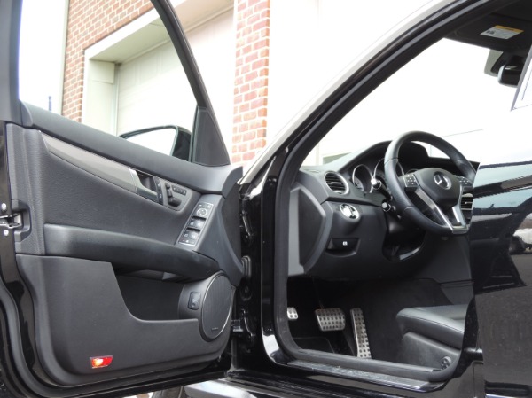 Used-2014-Mercedes-Benz-C-Class-C-300-Sport-4MATIC
