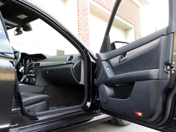 Used-2014-Mercedes-Benz-C-Class-C-300-Sport-4MATIC