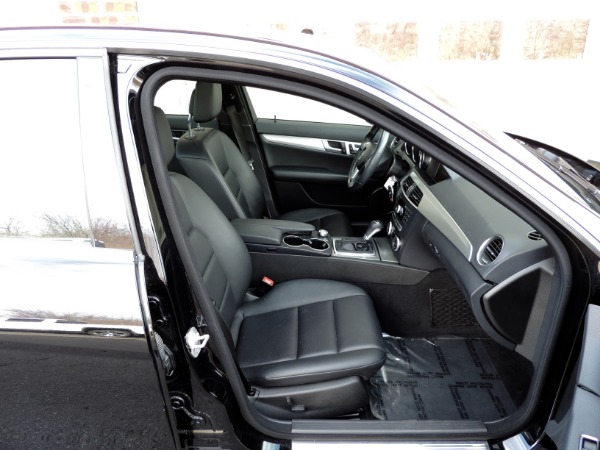 Used-2014-Mercedes-Benz-C-Class-C-300-Sport-4MATIC