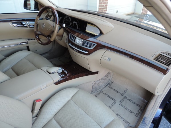 Used-2010-Mercedes-Benz-S-Class-S-550-4MATIC