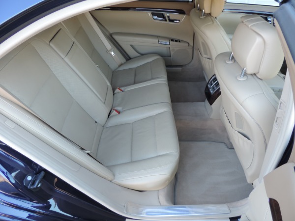 Used-2010-Mercedes-Benz-S-Class-S-550-4MATIC