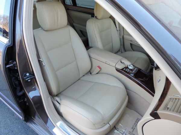 Used-2011-Mercedes-Benz-S-Class-S-550-4MATIC