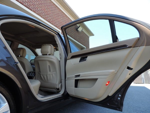 Used-2011-Mercedes-Benz-S-Class-S-550-4MATIC