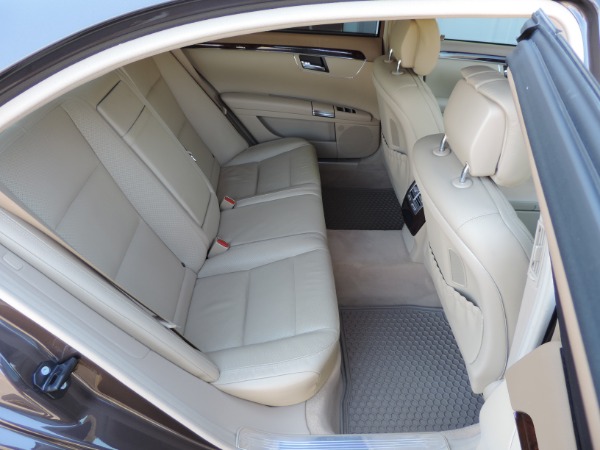 Used-2011-Mercedes-Benz-S-Class-S-550-4MATIC