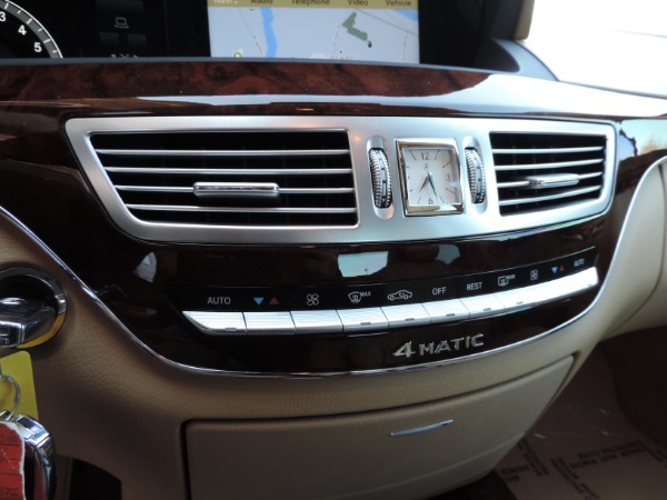 Used-2011-Mercedes-Benz-S-Class-S-550-4MATIC