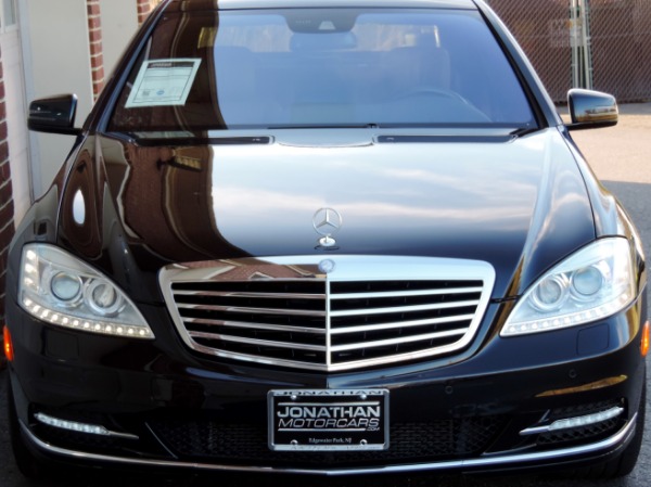 Used-2010-Mercedes-Benz-S-Class-S-550-4MATIC