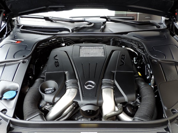 Used-2015-Mercedes-Benz-S-Class-S-550-4MATIC-Sport