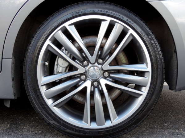 Used-2015-INFINITI-Q50-Sport