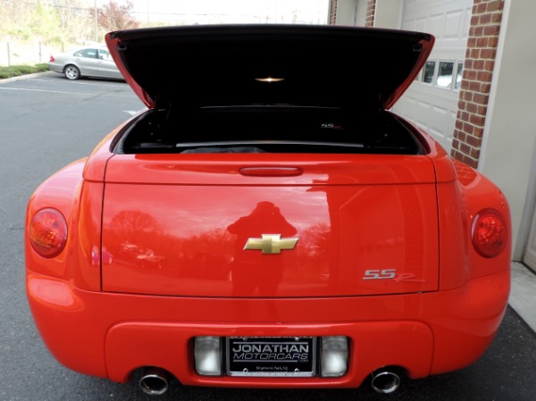 Used-2004-Chevrolet-SSR-LS