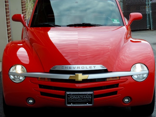 Used-2004-Chevrolet-SSR-LS