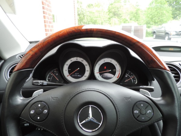 Used-2011-Mercedes-Benz-SL-Class-SL-550