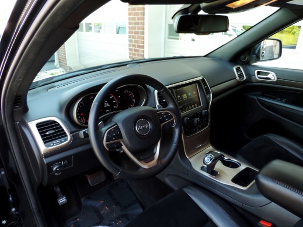 Used-2015-Jeep-Grand-Cherokee-Altitude