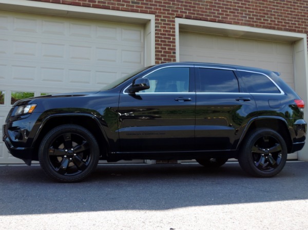 Used-2015-Jeep-Grand-Cherokee-Altitude