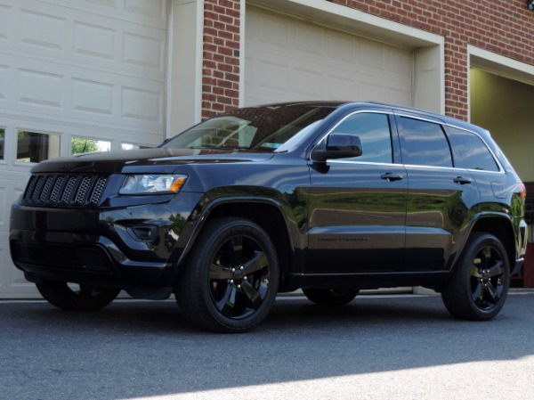 Used-2015-Jeep-Grand-Cherokee-Altitude