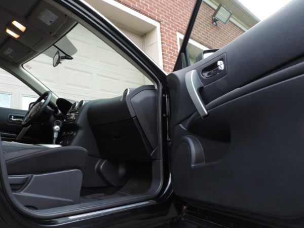 Used-2012-Nissan-Rogue-AWD-SV-w/SL-Package