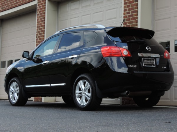 Used-2012-Nissan-Rogue-AWD-SV-w/SL-Package