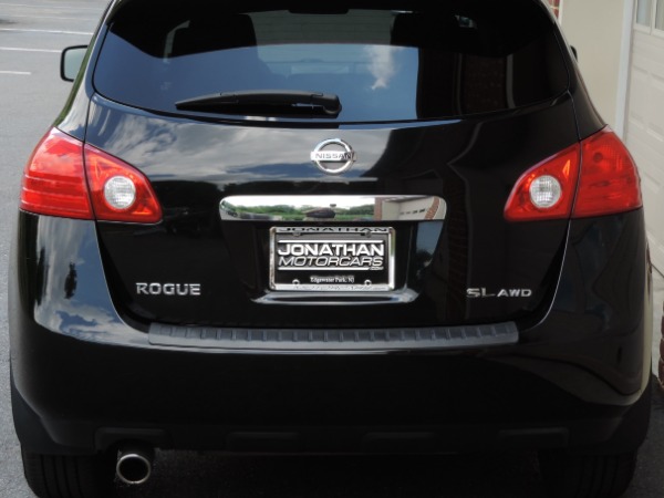 Used-2012-Nissan-Rogue-AWD-SV-w/SL-Package