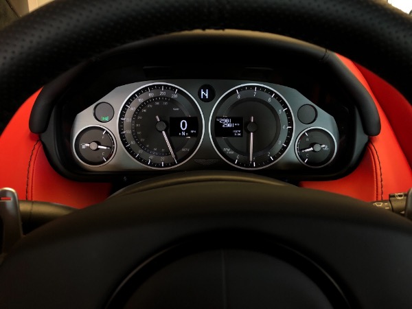 Used-2015-Aston-Martin-V12-Vantage-S