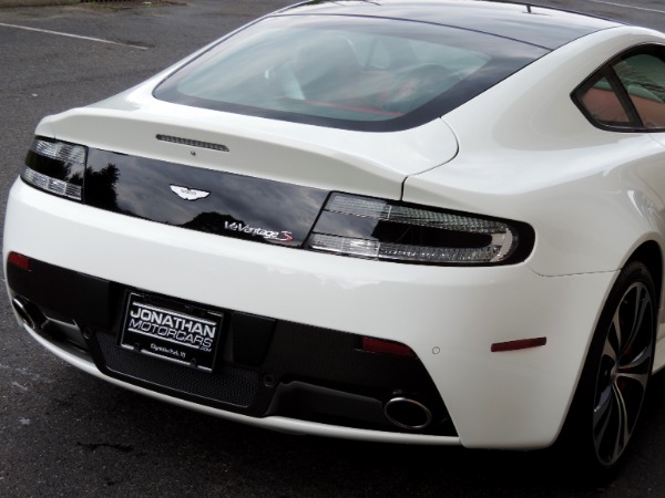 Used-2015-Aston-Martin-V12-Vantage-S