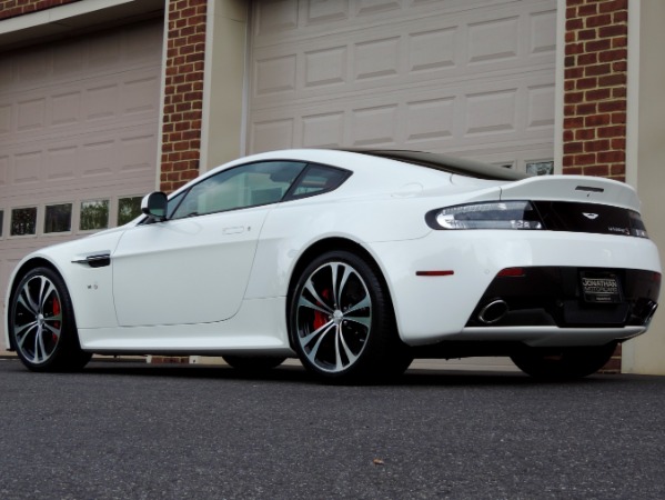 Used-2015-Aston-Martin-V12-Vantage-S