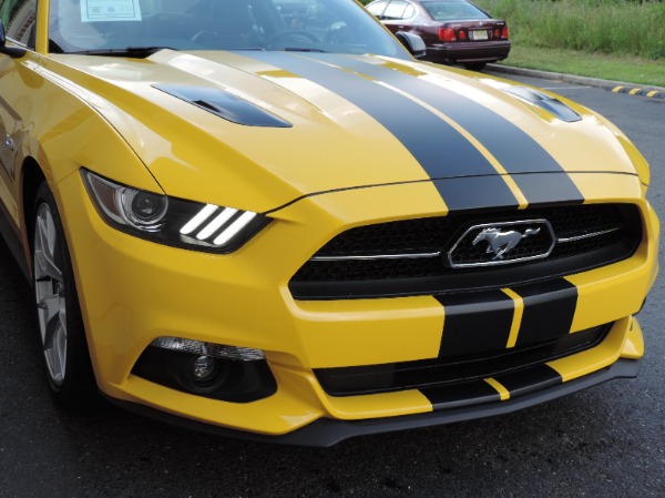 Used-2015-Ford-Mustang-GT-Premium