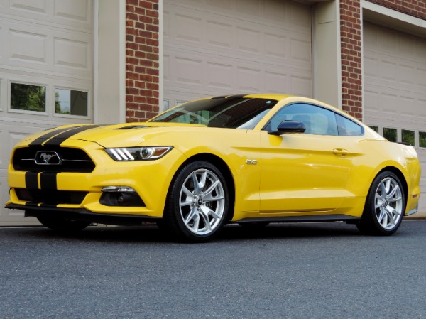 Used-2015-Ford-Mustang-GT-Premium