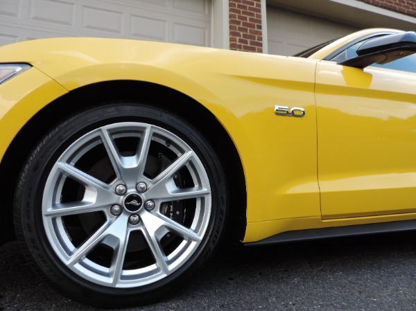 Used-2015-Ford-Mustang-GT-Premium