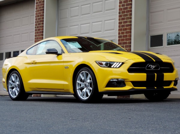 Used-2015-Ford-Mustang-GT-Premium