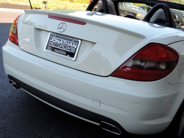 Used-2009-Mercedes-Benz-SLK-SLK-350