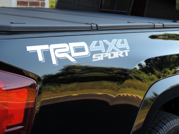 Used-2018-Toyota-Tacoma-TRD-Sport