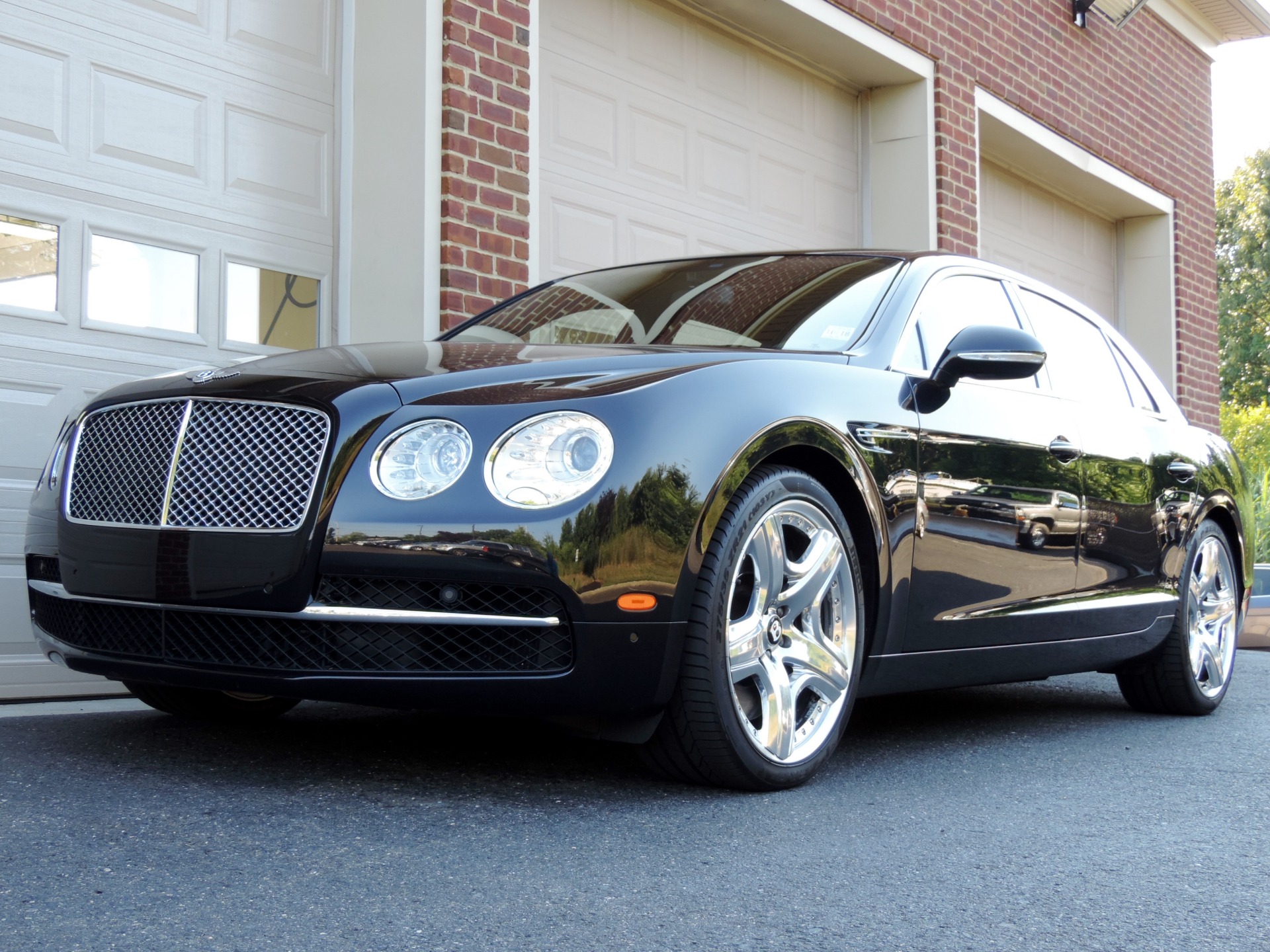Bentley flying spur mulliner