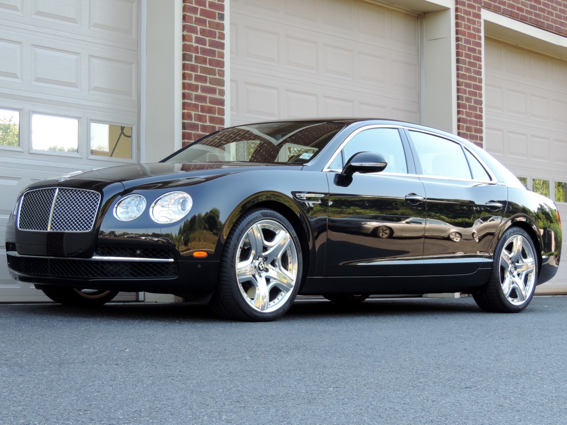 Bentley Flying Spur Mulliner салон