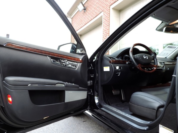 Used-2011-Mercedes-Benz-S-Class-S-550