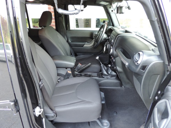 Used-2015-Jeep-Wrangler-Unlimited-Freedom-Edition