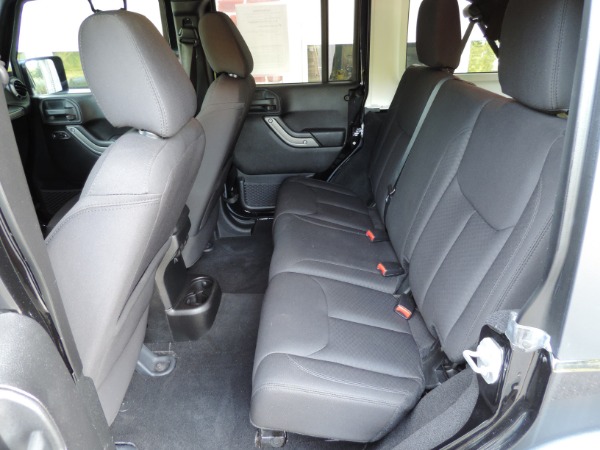 Used-2015-Jeep-Wrangler-Unlimited-Freedom-Edition