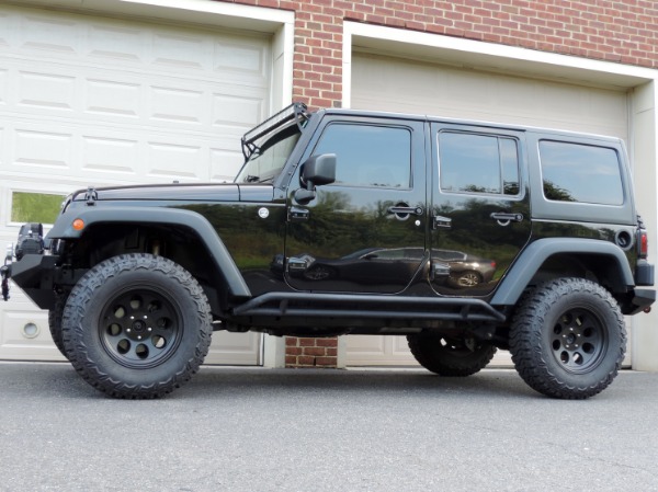 Used-2015-Jeep-Wrangler-Unlimited-Freedom-Edition