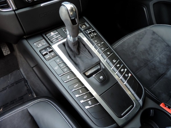 Used-2017-Porsche-Macan-GTS