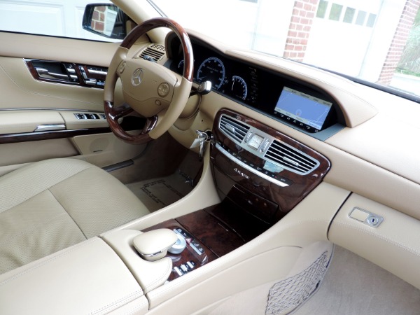Used-2010-Mercedes-Benz-CL-Class-Sport-CL-550-4MATIC