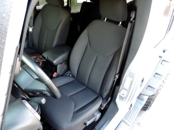 Used-2016-Jeep-Wrangler-Unlimited-Sport